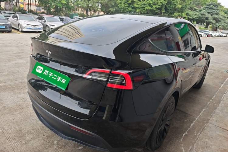 Used Tesla Model Y 2023 Rear-Wheel-Drive Version Rear Right 45 Deg