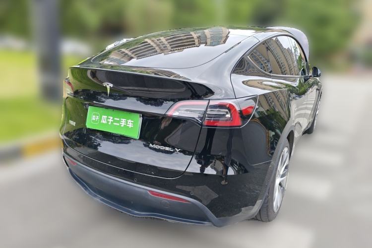 Used Tesla Model Y 2023 Rear-Wheel-Drive Version Rear Right 45 Deg