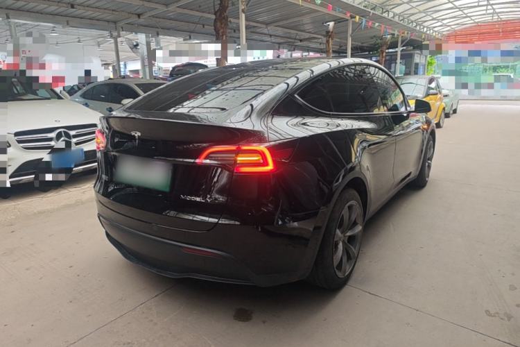 Used Tesla Model Y 2023 Rear-Wheel-Drive Version Rear Right 45 Deg