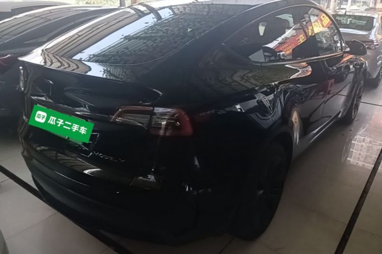 Used Tesla Model Y 2023 Rear-Wheel-Drive Version Rear Right 45 Deg