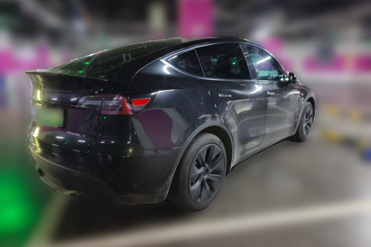 Used Tesla Model Y 2023 Rear-Wheel-Drive Version Rear Right 45 Deg