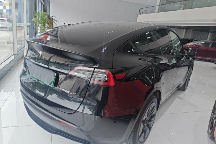 Used Tesla Model Y 2023 Rear-Wheel-Drive Version Rear Right 45 Deg