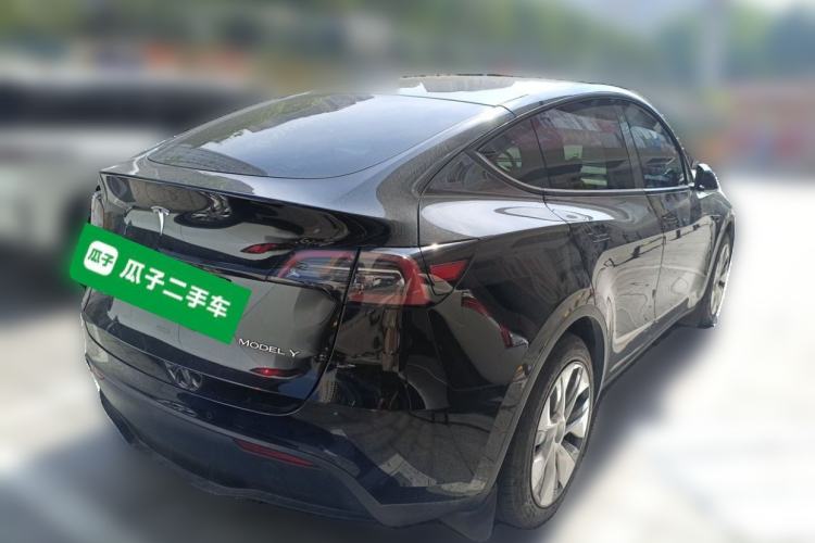 Used Tesla Model Y 2023 Rear-Wheel-Drive Version Rear Right 45 Deg