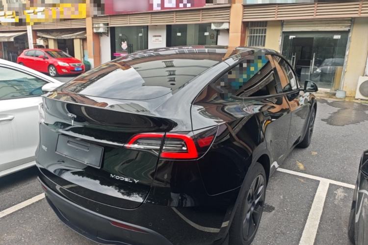 Used Tesla Model Y 2023 Long-Range All-Wheel-Drive Version Rear Right 45 Deg
