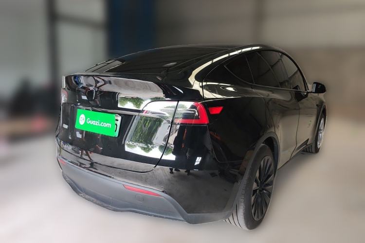 Used Tesla Model Y 2023 Rear-Wheel-Drive Version Rear Right 45 Deg