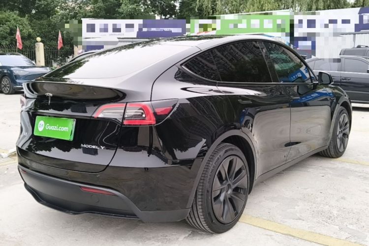 Used Tesla Model Y 2023 Rear-Wheel-Drive Version Rear Right 45 Deg