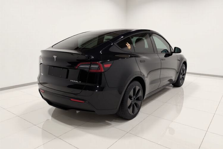 Used Tesla Model Y 2023 Rear-Wheel-Drive Version Rear Right 45 Deg