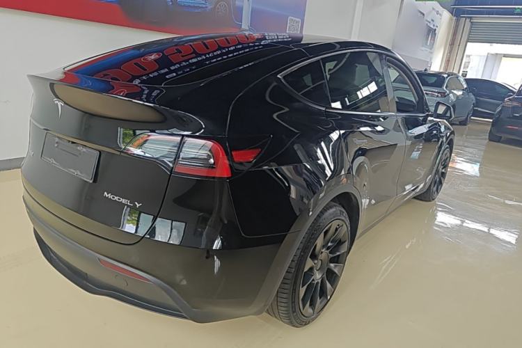 Used Tesla Model Y 2023 Long-Range All-Wheel-Drive Version Rear Right 45 Deg