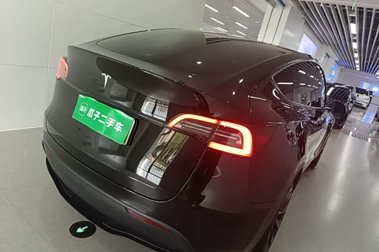 Used Tesla Model Y 2023 Long-Range All-Wheel-Drive Version Rear Right 45 Deg