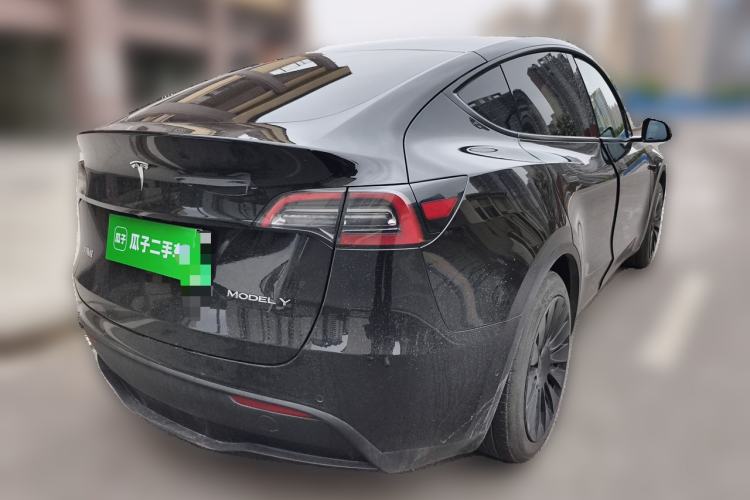 Used Tesla Model Y 2023 Rear-Wheel-Drive Version Rear Right 45 Deg