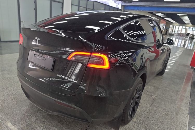 Used Tesla Model Y 2023 Long-Range All-Wheel-Drive Version Rear Right 45 Deg