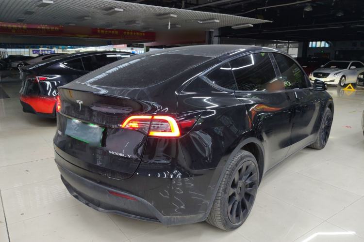 Used Tesla Model Y 2023 Long-Range All-Wheel-Drive Version Rear Right 45 Deg