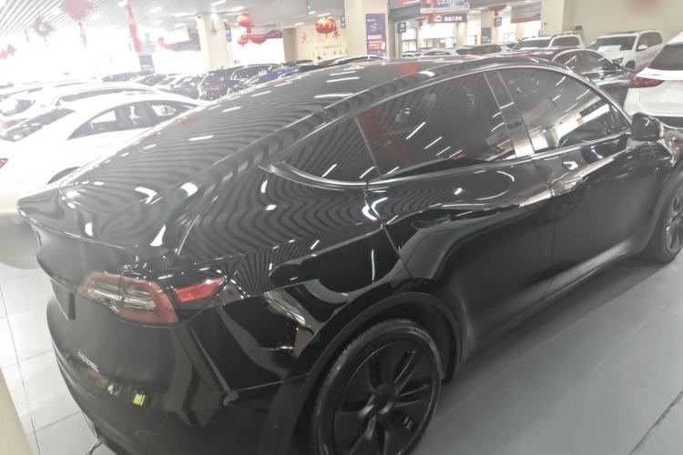Used Tesla Model Y 2023 Rear-Wheel-Drive Version Rear Right 45 Deg