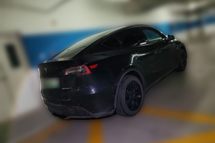 Used Tesla Model Y 2023 Rear-Wheel-Drive Version Rear Right 45 Deg