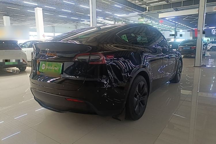 Used Tesla Model Y 2023 Rear-Wheel-Drive Version Rear Right 45 Deg