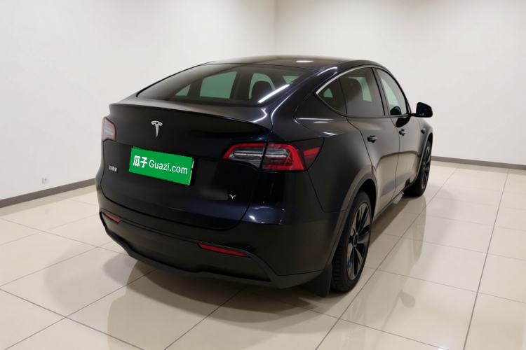 Used Tesla Model Y 2023 Rear-Wheel-Drive Version Rear Right 45 Deg