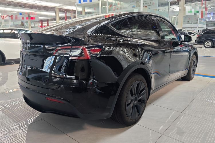 Used Tesla Model Y 2023 Rear-Wheel-Drive Version Rear Right 45 Deg