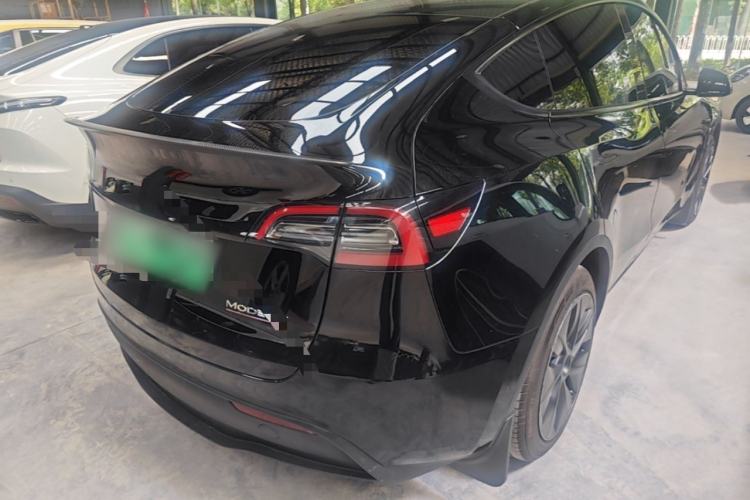 Used Tesla Model Y 2023 Rear-Wheel-Drive Version Rear Right 45 Deg
