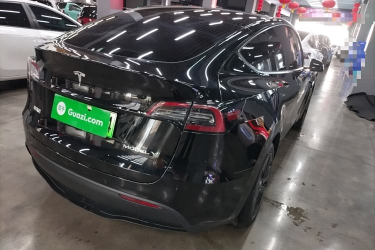 Used Tesla Model Y 2023 Rear-Wheel-Drive Version Rear Right 45 Deg