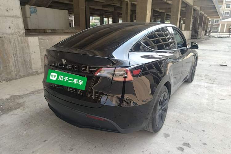Used Tesla Model Y 2023 Rear-Wheel-Drive Version Rear Right 45 Deg