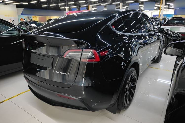 Used Tesla Model Y 2023 Long-Range All-Wheel-Drive Version Rear Right 45 Deg