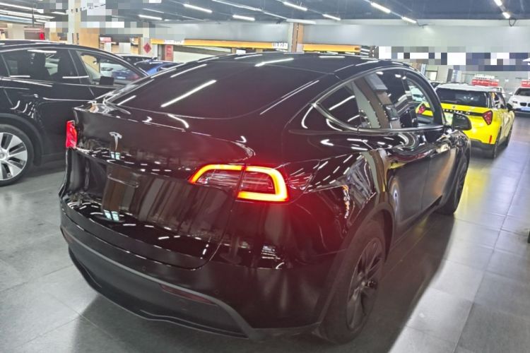 Used Tesla Model Y 2023 Rear-Wheel-Drive Version Rear Right 45 Deg