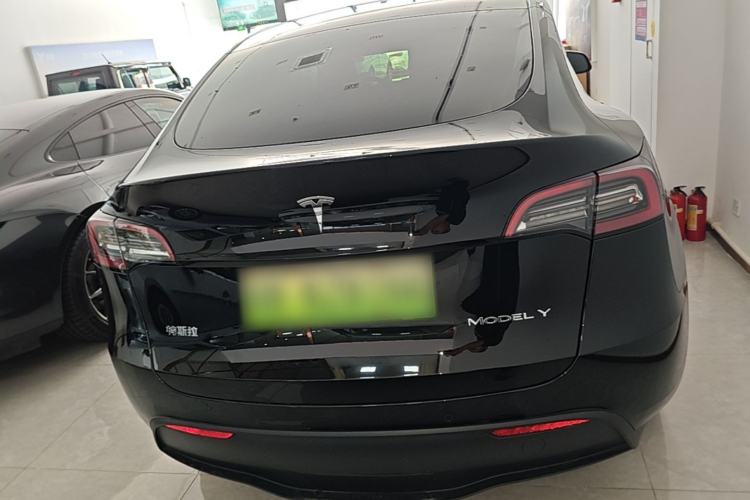 Used Tesla Model Y 2023 Rear-Wheel-Drive Version Rear