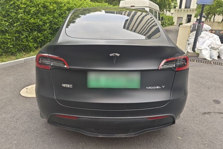 Used Tesla Model Y 2023 Long-Range All-Wheel-Drive Version Rear
