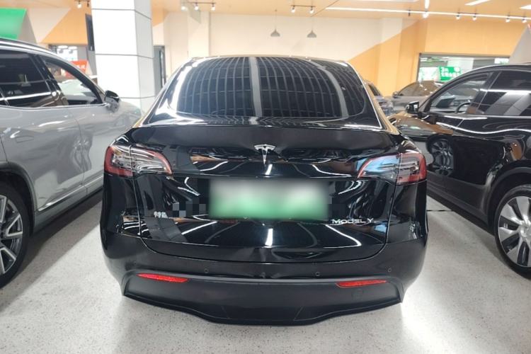 Used Tesla Model Y 2023 Long-Range All-Wheel-Drive Version Rear