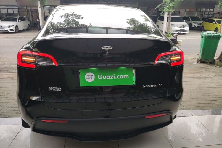 Used Tesla Model Y 2023 Rear-Wheel-Drive Version Rear