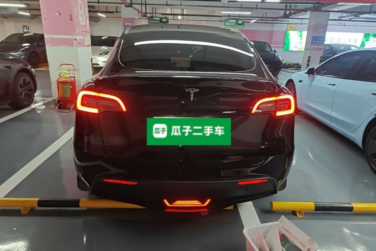 Used Tesla Model Y 2023 Long-Range All-Wheel-Drive Version Rear