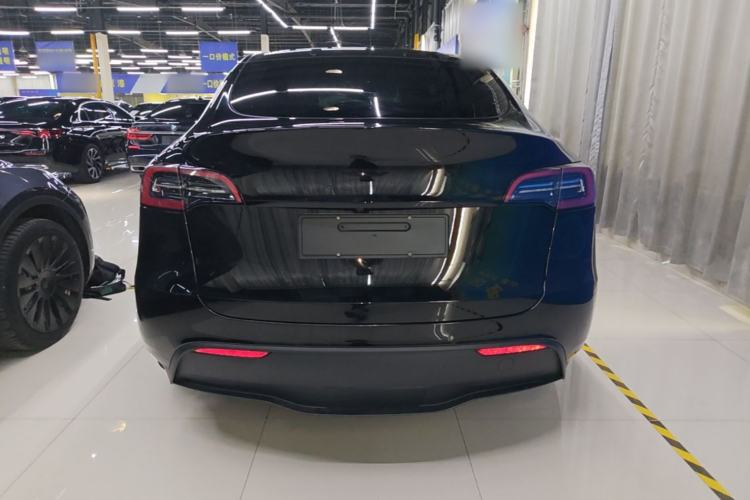 Used Tesla Model Y 2023 Rear-Wheel-Drive Version Rear