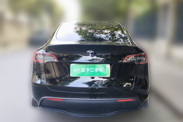 Used Tesla Model Y 2023 Long-Range All-Wheel-Drive Version Rear