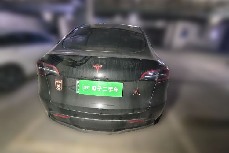 Used Tesla Model Y 2023 Long-Range All-Wheel-Drive Version Rear