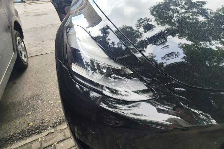 Used Tesla Model Y 2023 Rear-Wheel-Drive Version Right Front Headlight