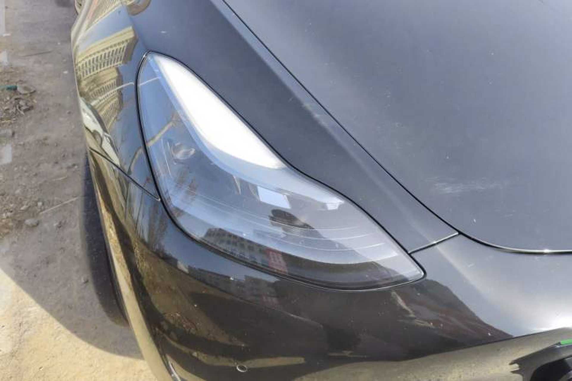Used Tesla Model Y 2023 Rear-Wheel-Drive Version Right Front Headlight