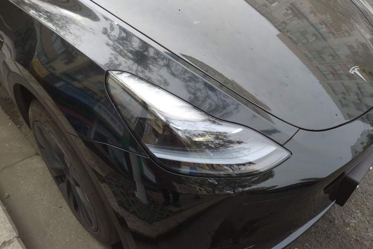 Used Tesla Model Y 2023 Rear-Wheel-Drive Version Right Front Headlight