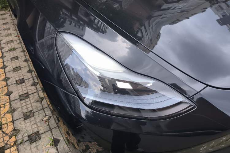 Used Tesla Model Y 2023 High-Performance All-Wheel-Drive Version Right Front Headlight