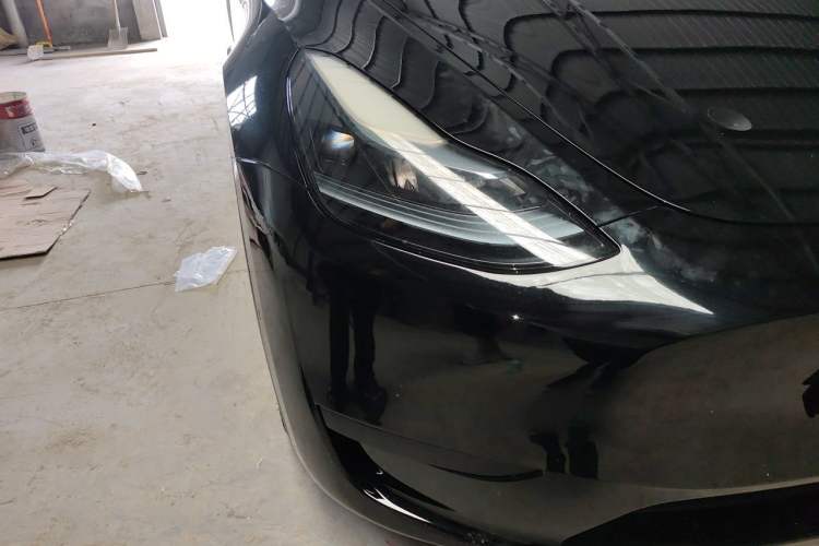 Used Tesla Model Y 2023 Rear-Wheel-Drive Version Right Front Headlight