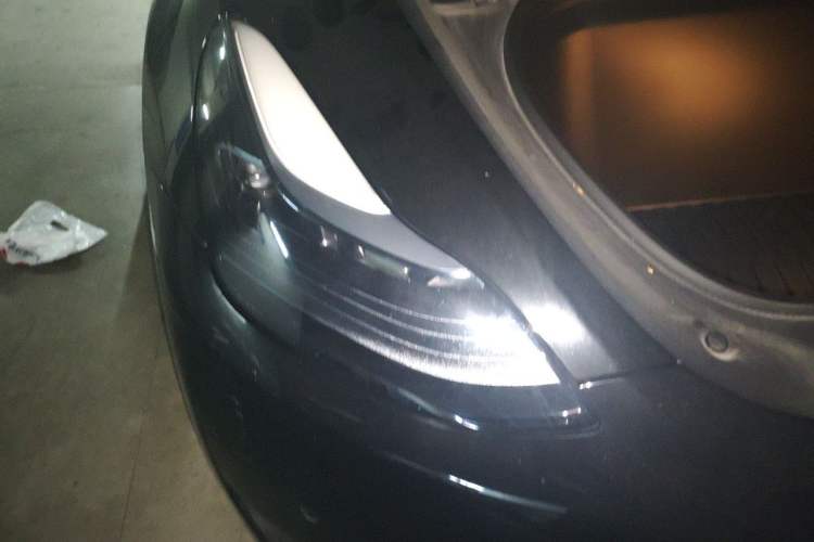 Used Tesla Model Y 2023 Rear-Wheel-Drive Version Right Front Headlight