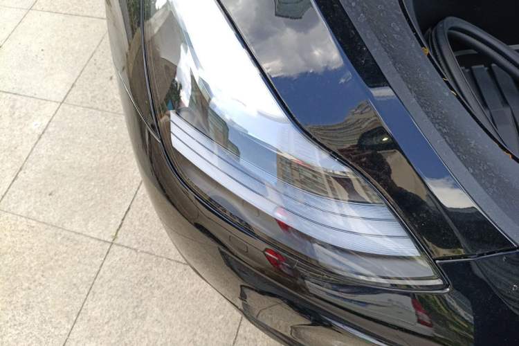 Used Tesla Model Y 2023 Rear-Wheel-Drive Version Right Front Headlight