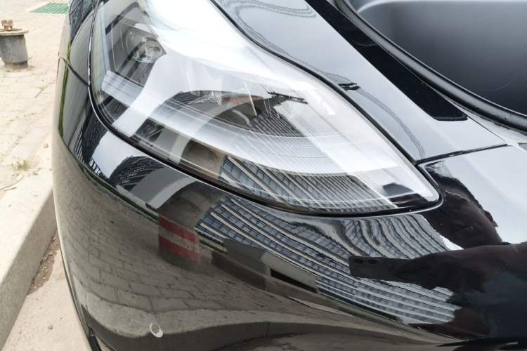 Used Tesla Model Y 2023 Rear-Wheel-Drive Version Right Front Headlight