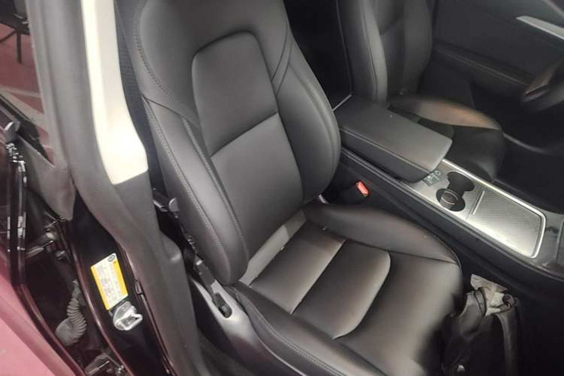 Used Tesla Model Y 2023 Long-Range All-Wheel-Drive Version Right Front Seat