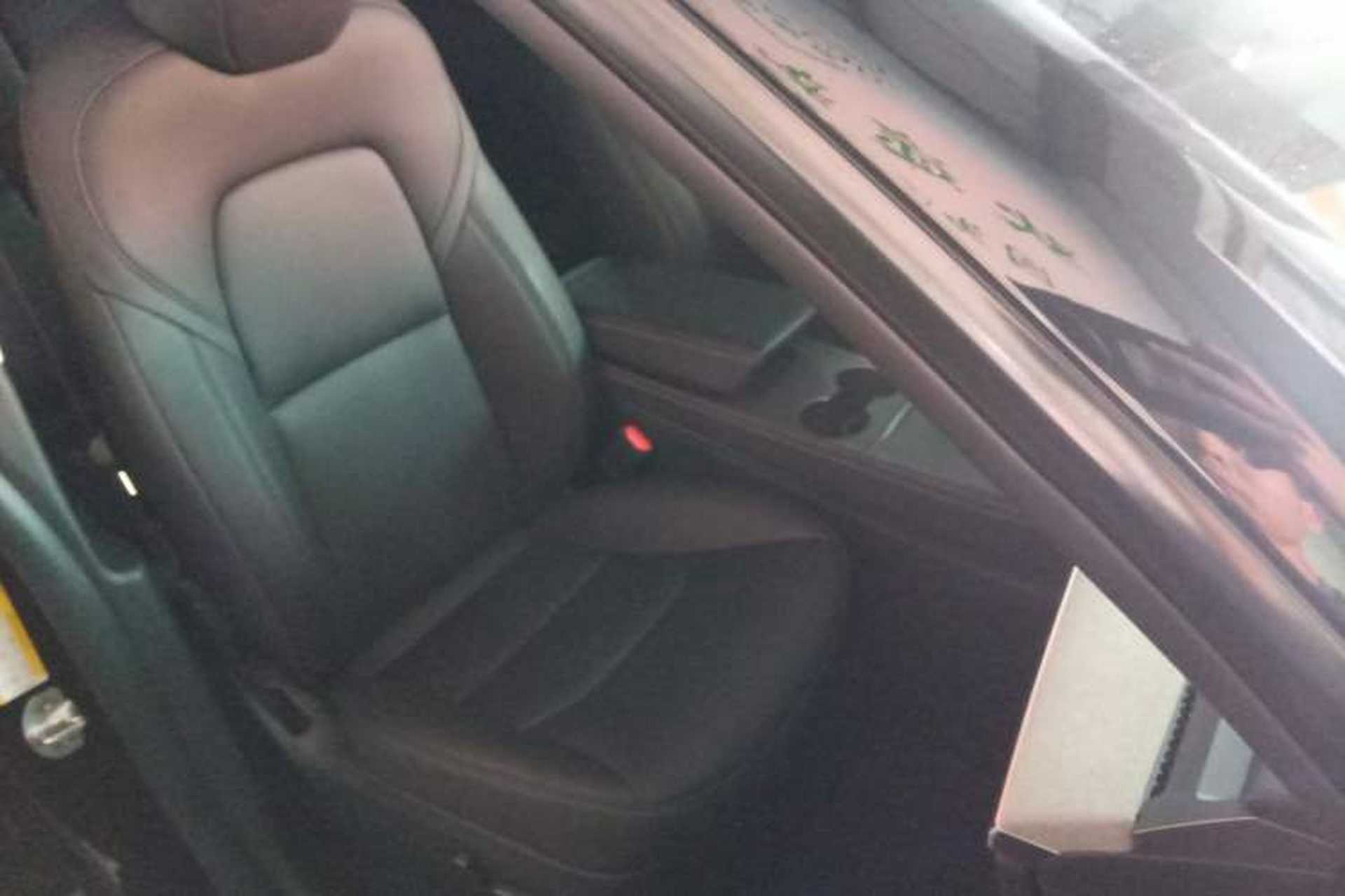 Used Tesla Model Y 2023 Rear-Wheel-Drive Version Right Front Seat