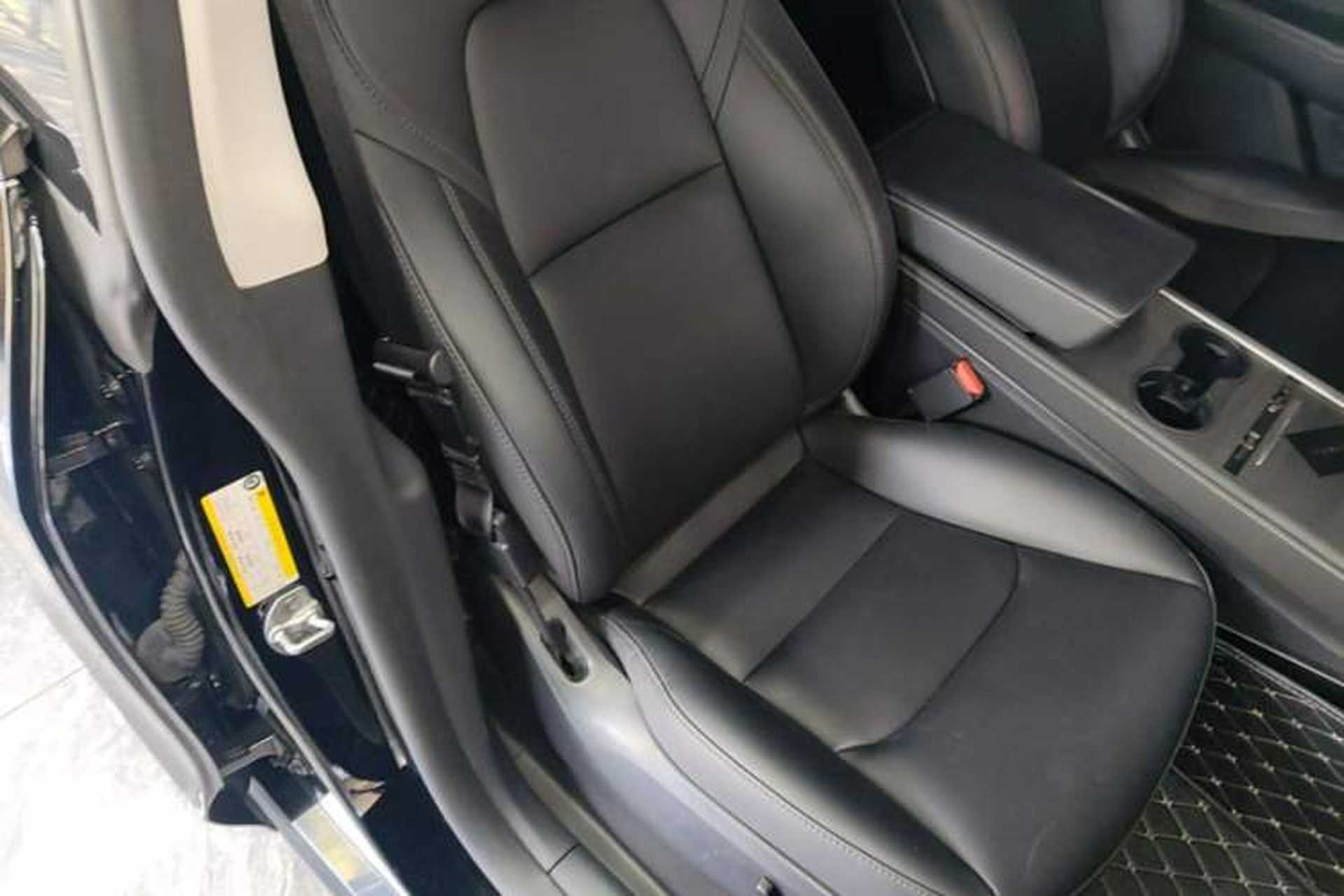 Used Tesla Model Y 2023 Rear-Wheel-Drive Version Right Front Seat
