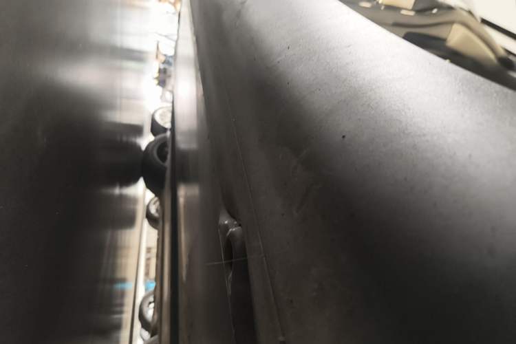 Used Tesla Model Y 2023 Rear-Wheel-Drive Version Right Side Sill