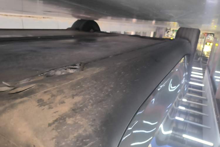 Used Tesla Model Y 2023 Rear-Wheel-Drive Version Right Side Sill