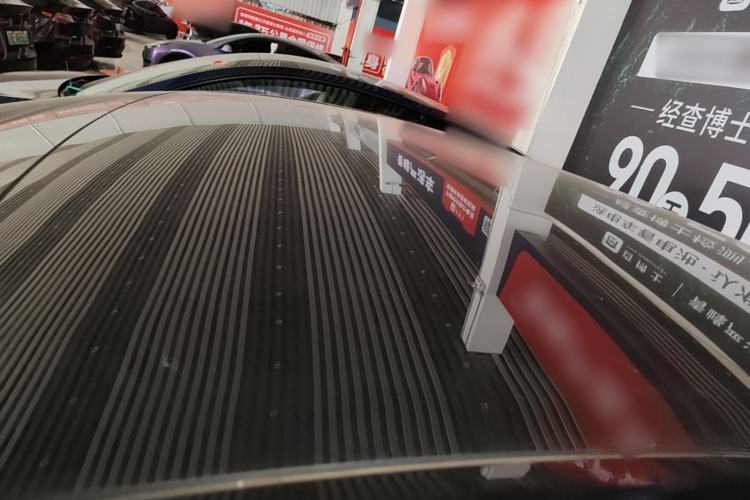 Used Tesla Model Y 2023 Rear-Wheel-Drive Version Roof