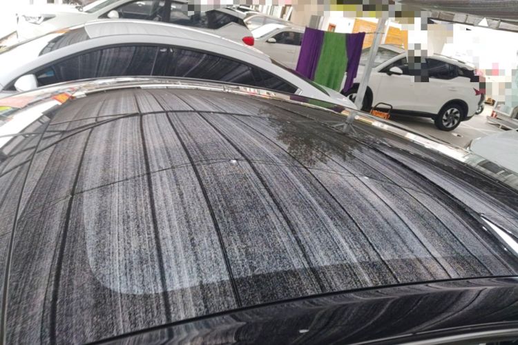Used Tesla Model Y 2023 Rear-Wheel-Drive Version Roof