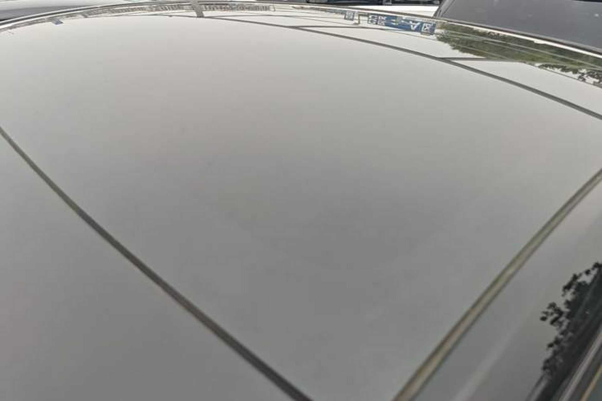 Used Tesla Model Y 2023 Long-Range All-Wheel-Drive Version Roof
